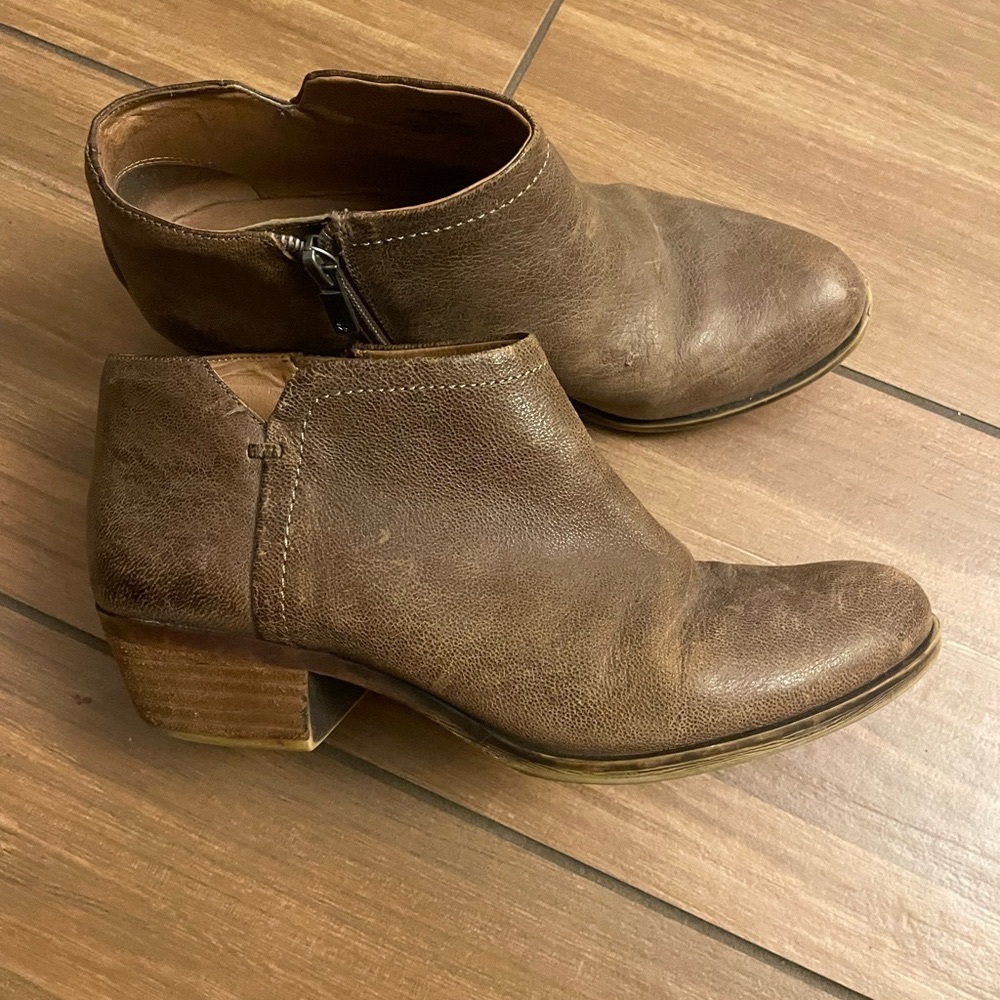Lucky Brand Booties Size 7